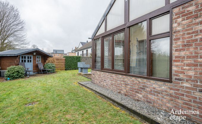 Modern en comfortabel chalet in Tenneville voor vier personen - met sauna, priv�tuin en nabijheid van Saint-Hubert