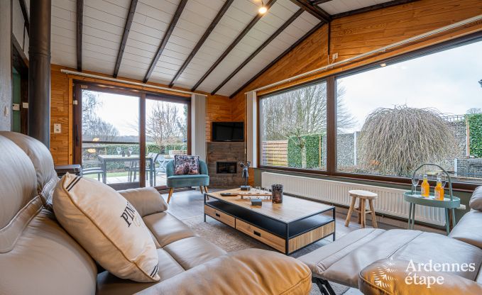 Modern en comfortabel chalet in Tenneville voor vier personen - met sauna, priv�tuin en nabijheid van Saint-Hubert