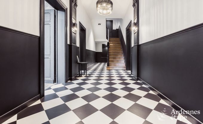 Prachtig kasteel voor 18 personen in Tenneville, Ardennen