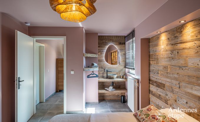 Luxe villa in Theux voor 10 personen met speelzaal, jacuzzi en nabijheid van Spa-Francorchamps