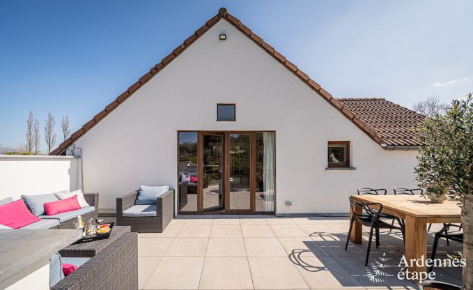 Luxe villa in Theux voor 10 personen met speelzaal, jacuzzi en nabijheid van Spa-Francorchamps