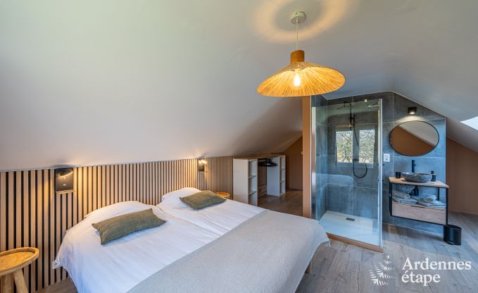 Luxe villa in Theux voor 10 personen met speelzaal, jacuzzi en nabijheid van Spa-Francorchamps