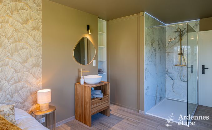 Luxe villa in Theux voor 10 personen met speelzaal, jacuzzi en nabijheid van Spa-Francorchamps