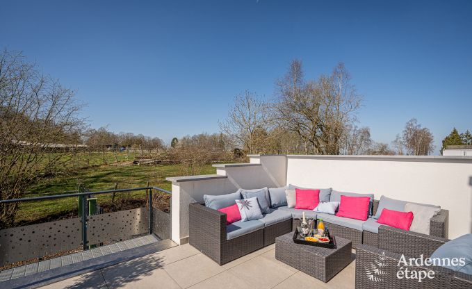 Luxe villa in Theux voor 10 personen met speelzaal, jacuzzi en nabijheid van Spa-Francorchamps