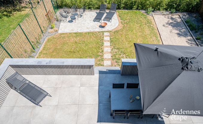 Leuk vakantiehuis voor 8 personen met jacuzzi in Theux, Hoge Venen