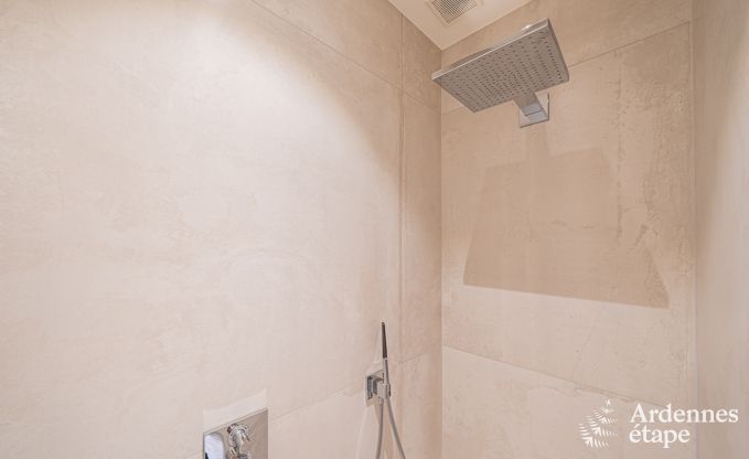 Leuk vakantiehuis voor 8 personen met jacuzzi in Theux, Hoge Venen