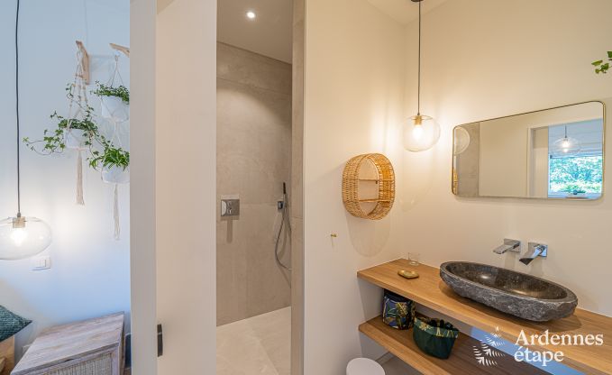 Leuk vakantiehuis voor 8 personen met jacuzzi in Theux, Hoge Venen