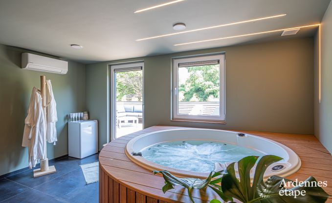 Leuk vakantiehuis voor 8 personen met jacuzzi in Theux, Hoge Venen