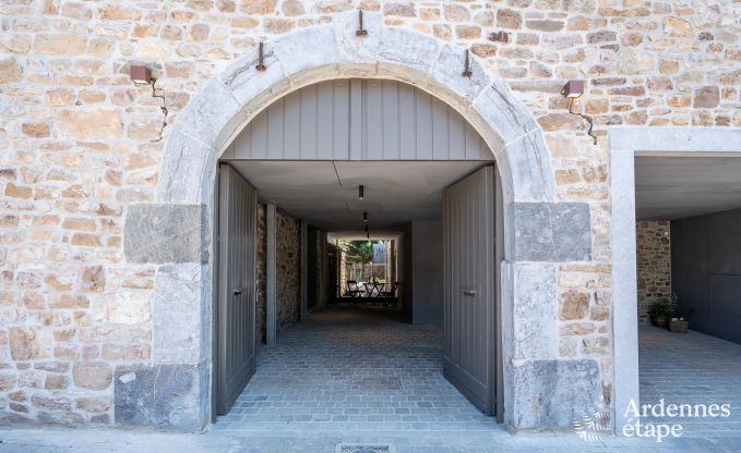 Leuk vakantiehuis voor 8 personen met jacuzzi in Theux, Hoge Venen