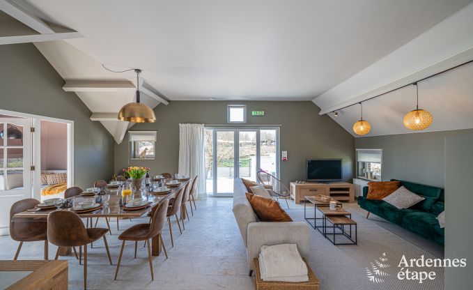 Luxe villa in Theux voor 10 personen met speelzaal, jacuzzi en nabijheid van Spa-Francorchamps