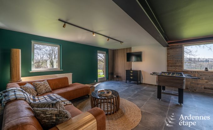 Luxe villa in Theux voor 10 personen met speelzaal, jacuzzi en nabijheid van Spa-Francorchamps