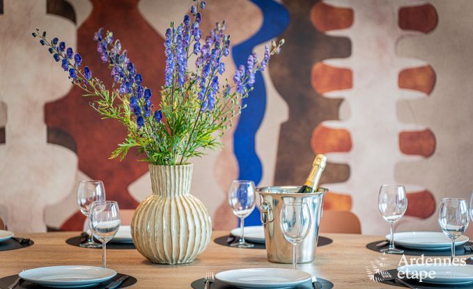 Oude gerenoveerde schuur voor 10 personen op de C�tes de Wanne