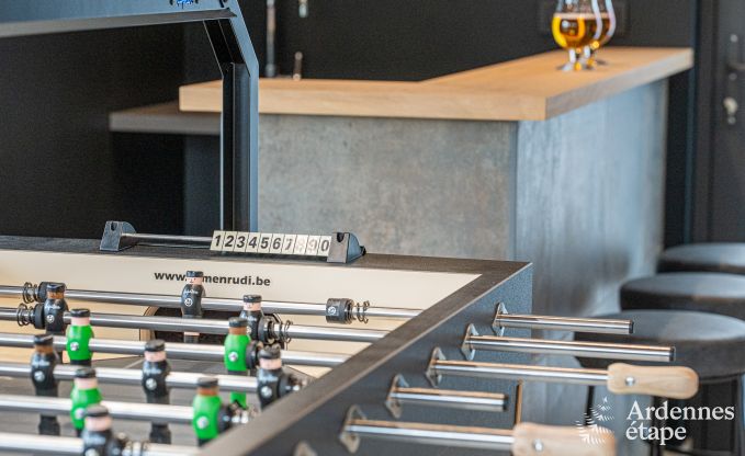 Oude gerenoveerde schuur voor 10 personen op de C�tes de Wanne