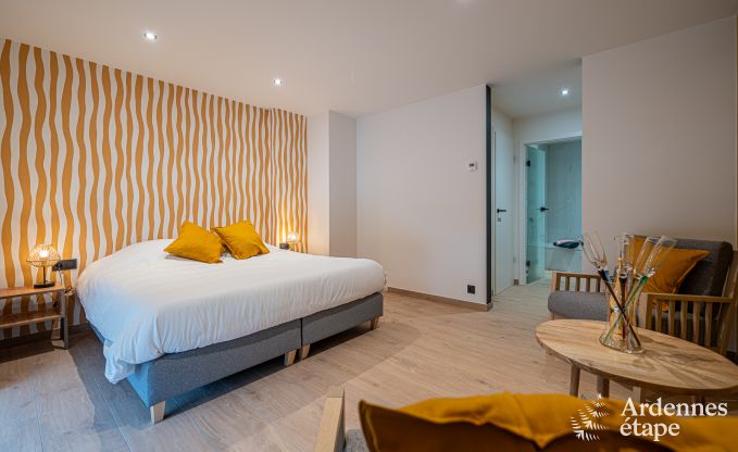 Oude gerenoveerde schuur voor 10 personen op de C�tes de Wanne