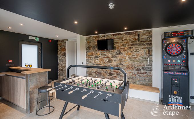 Oude gerenoveerde schuur voor 10 personen op de C�tes de Wanne