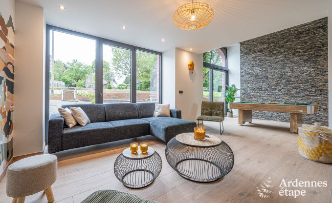 Oude gerenoveerde schuur voor 10 personen op de C�tes de Wanne