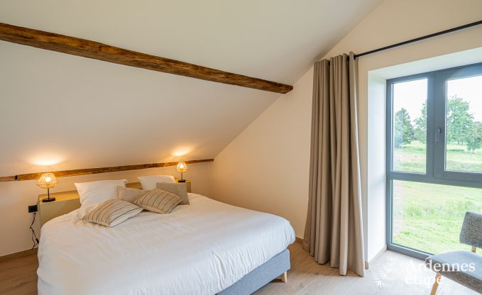 Oude gerenoveerde schuur voor 10 personen op de C�tes de Wanne