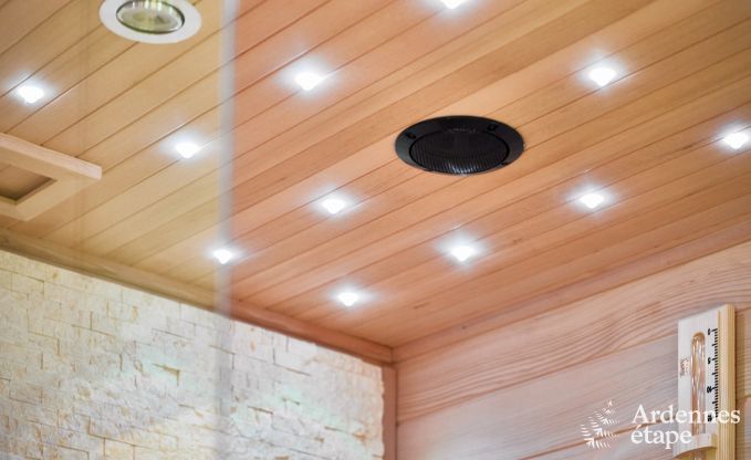 Vakantiewoning met sauna en bubbelbad in Trois-Ponts, Hoge Venen