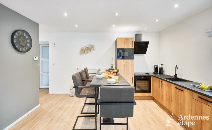 Vakantiewoning met sauna en bubbelbad in Trois-Ponts, Hoge Venen