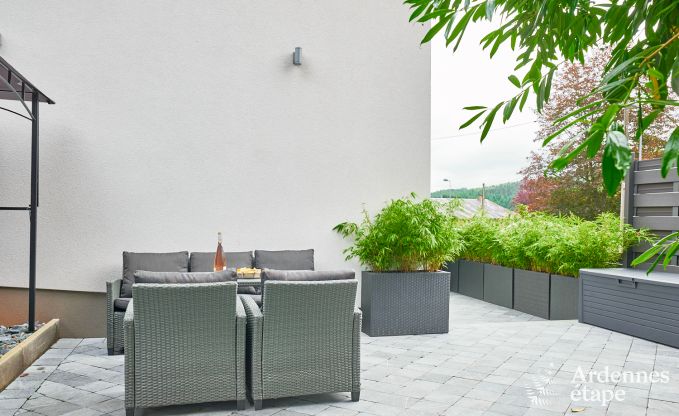 Vakantiewoning met sauna en bubbelbad in Trois-Ponts, Hoge Venen