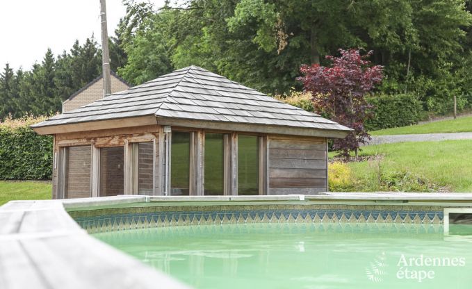 Vakantiewoning voor 6 personen met zwembad en tuin, ideaal gesitueerd op de hoogtes van Trois-Ponts. 