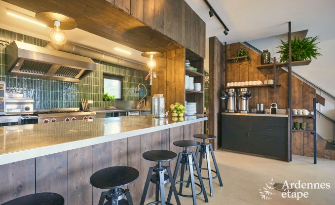 Ruime luxe vakantiewoning met binnenzwembad in Trois-Ponts, Ardennen