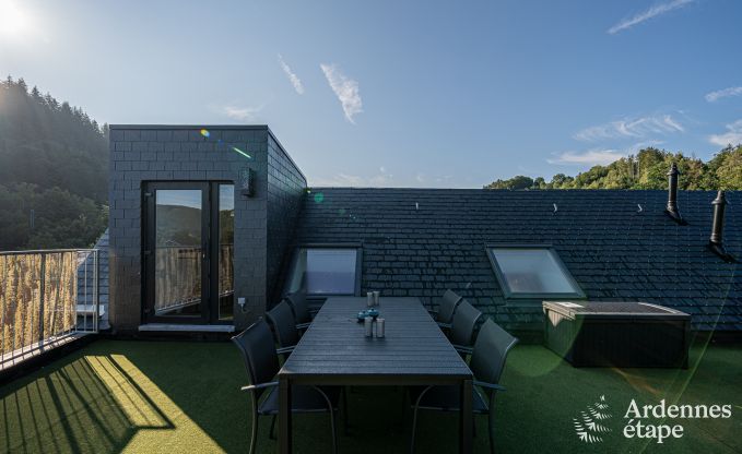 Ruime luxueuze loft in Trois-Ponts voor 5 personen met 2 slaapkamers, 2 badkamers, jacuzzi en priv�terras