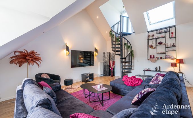 Ruime loft voor 5 personen met 2 slaapkamers, jacuzzi en priv�terras in Trois-Ponts