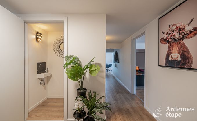 Ruime loft voor 5 personen met 2 slaapkamers, jacuzzi en priv�terras in Trois-Ponts