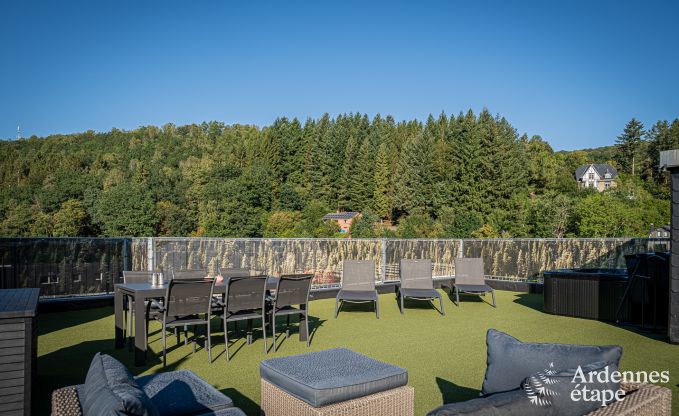 Ruime loft voor 5 personen met 2 slaapkamers, jacuzzi en priv�terras in Trois-Ponts