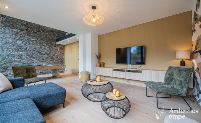 Oude gerenoveerde schuur voor 10 personen op de C�tes de Wanne