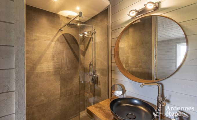 Appartement in Vaux-sur-Sre voor 2 personen in de Ardennen