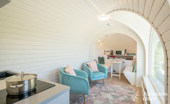 Uniek: tiny house voor 4 personen in Vaux-sur-Sure