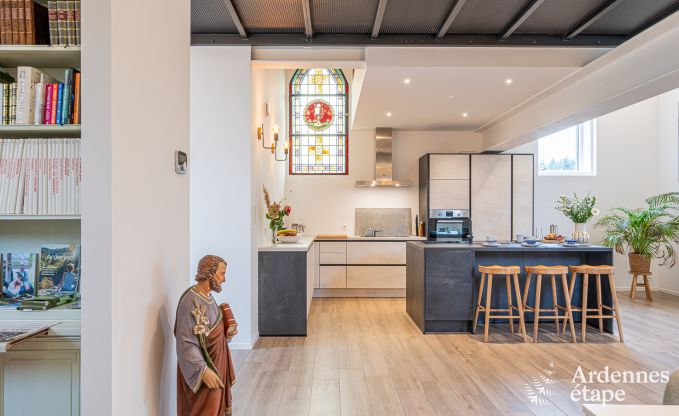 Vakantieverblijf in voormalige kapel in Vaux-sur-Sre, in de Ardennen