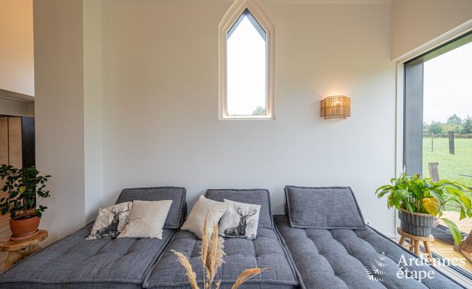 Vakantieverblijf in voormalige kapel in Vaux-sur-Sre, in de Ardennen