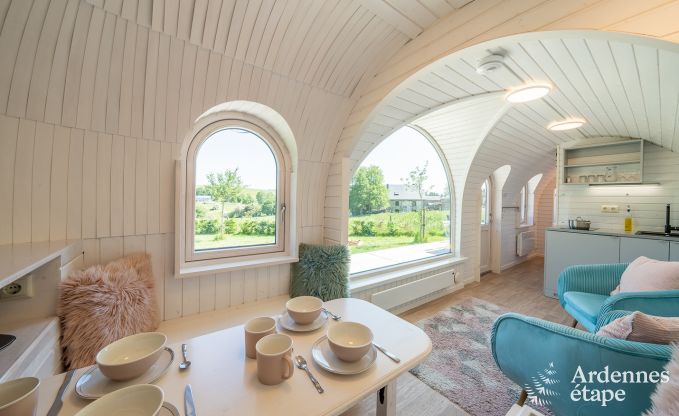 Uniek: tiny house voor 4 personen in Vaux-sur-Sure