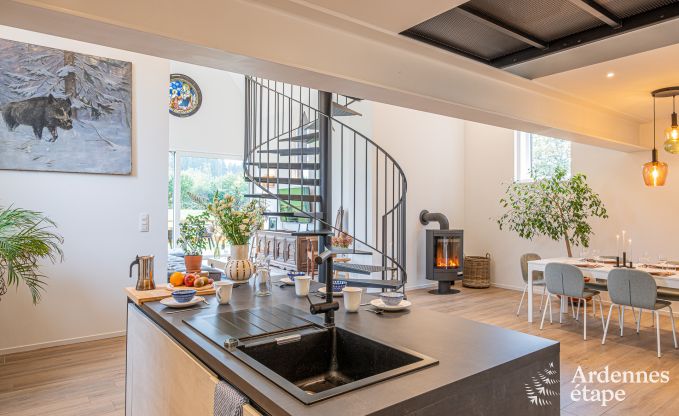 Vakantieverblijf in voormalige kapel in Vaux-sur-S�re, in de Ardennen