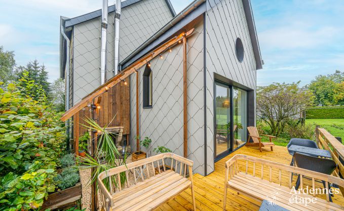 Vakantieverblijf in voormalige kapel in Vaux-sur-S�re, in de Ardennen