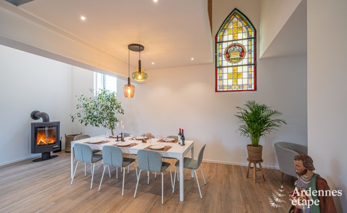 Vakantieverblijf in voormalige kapel in Vaux-sur-S�re, in de Ardennen