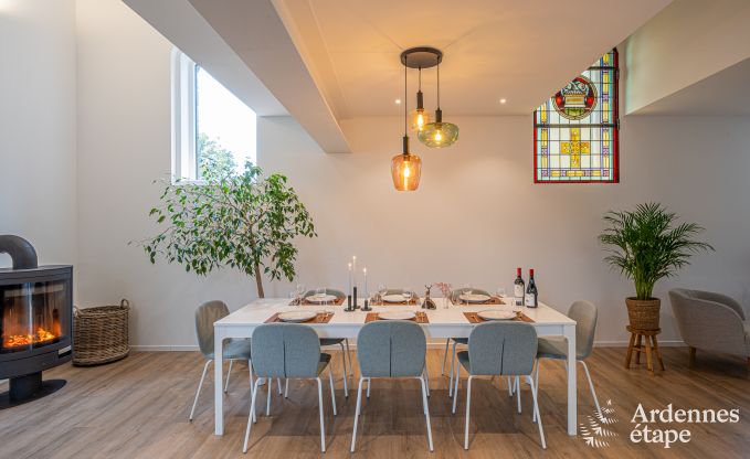 Vakantieverblijf in voormalige kapel in Vaux-sur-S�re, in de Ardennen