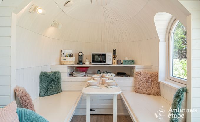 Uniek: tiny house voor 4 personen in Vaux-sur-Sure