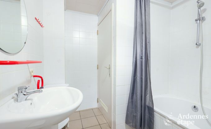 Vakantieboerderij voor 6 personen in Vaux-sur-S�re