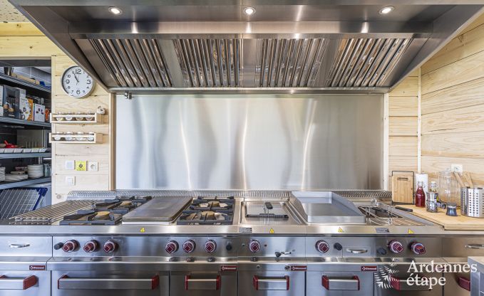 Luxe villa in Vaux-sur-s�re voor 12 personen in de Ardennen