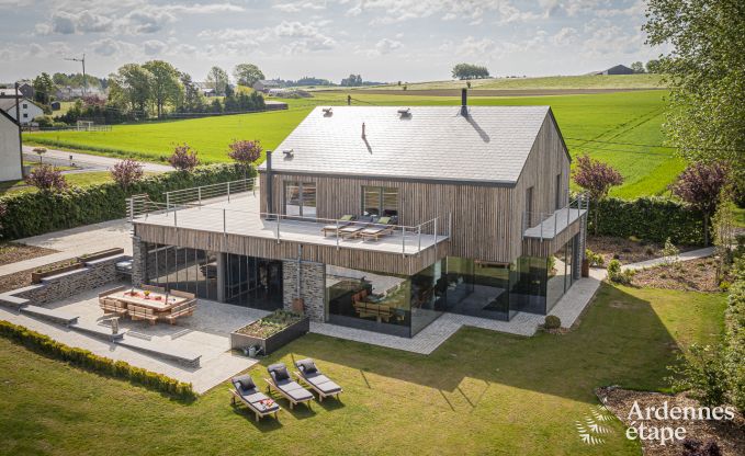 Luxe villa in Vaux-sur-sre voor 12 personen in de Ardennen