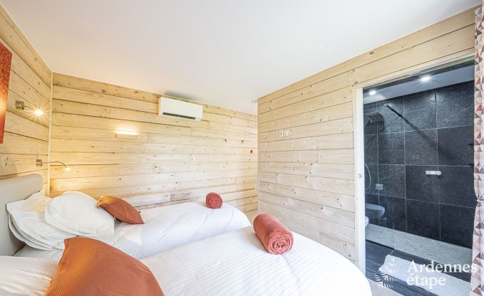 Luxe villa in Vaux-sur-sre voor 12 personen in de Ardennen