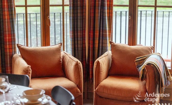 Originele paalwoning voor 5 personen in Vencimont