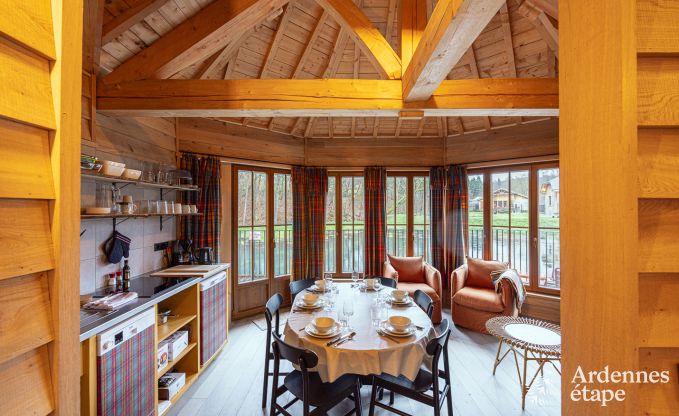 Originele paalwoning voor 5 personen in Vencimont