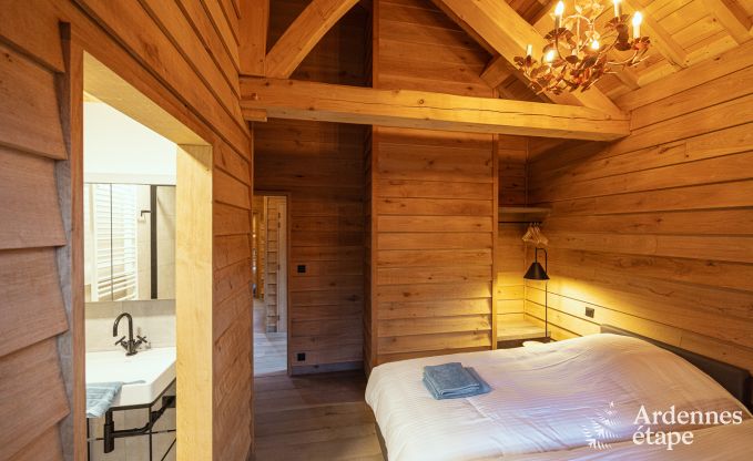 Originele paalwoning voor 5 personen in Vencimont