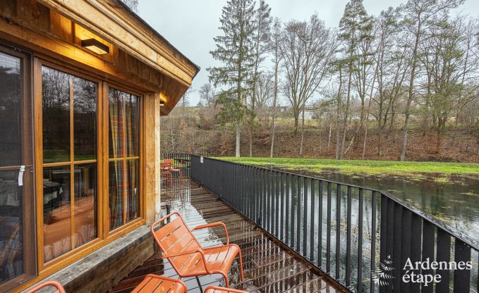 Originele paalwoning voor 5 personen in Vencimont