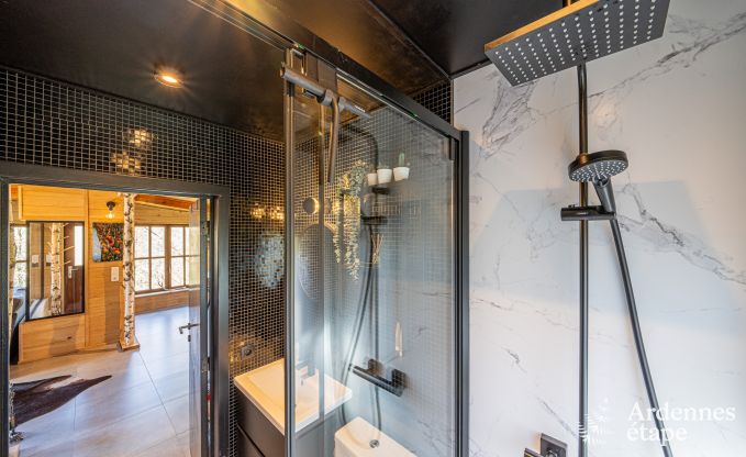 Comfortabele chalet in het pittoreske Vencimont, Ardennen